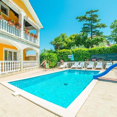 Casa Fides With Swimming Pool 아파트 *